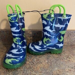Lilly Of New York Toddler Light Up Boots Blue Sharks Size 5 NWT